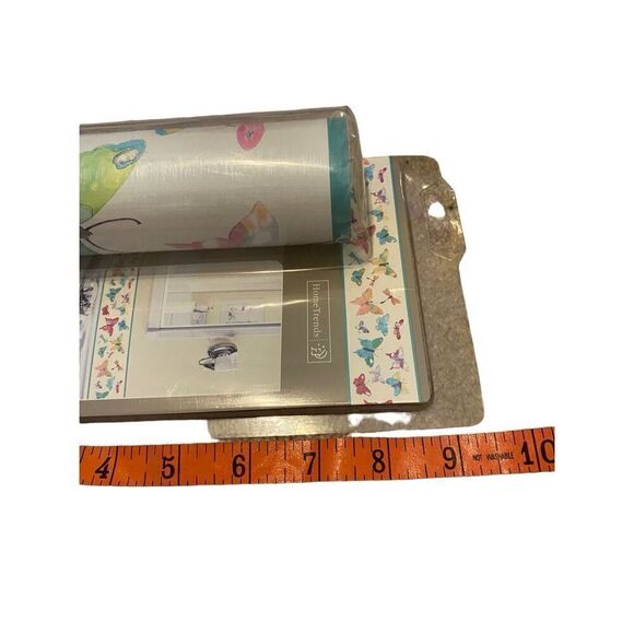 Fluttering Butterfly Wall Border Home Decor Decorations - Picture 5 of 6